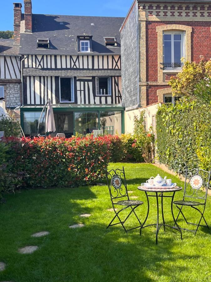 Gite La Fleur De Seine Villequier Exterior photo